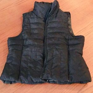 Kenneth Cole reaction down vest XL